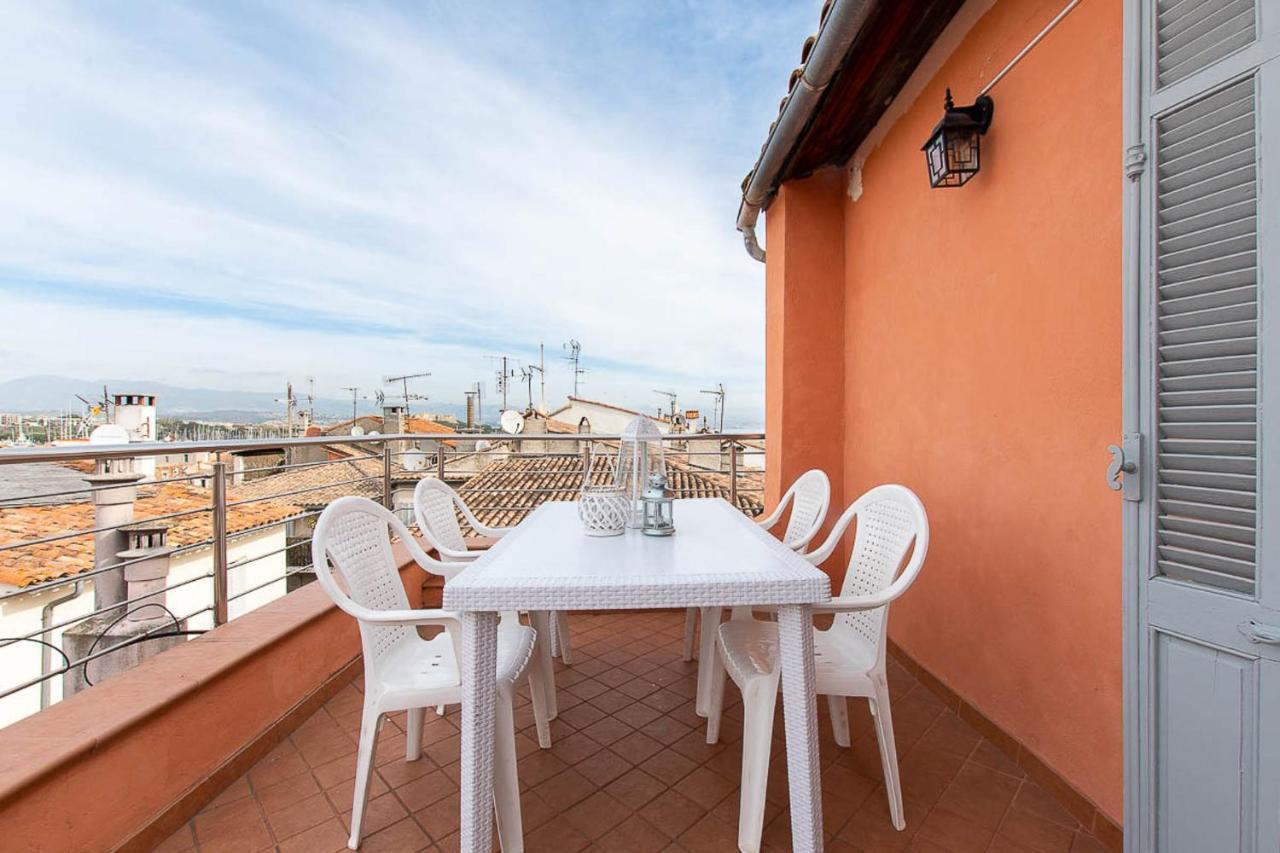 Superbe Appartement Dans Le Coeur De La Ville Антиб Екстериор снимка