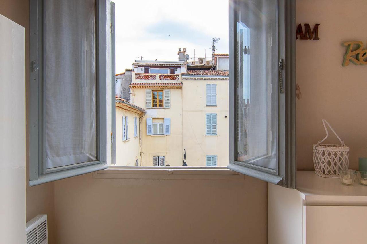Superbe Appartement Dans Le Coeur De La Ville Антиб Екстериор снимка